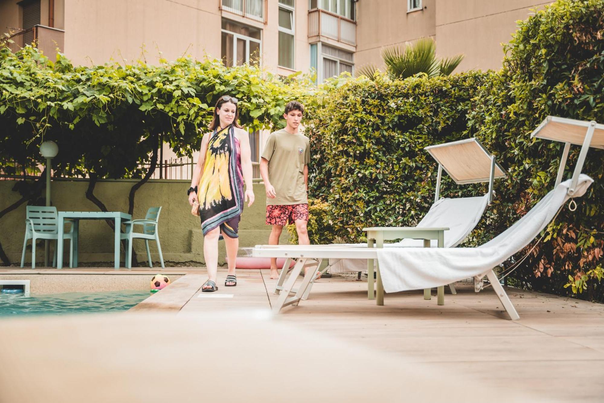 Residence Holidays ピエトラ・リーグレ エクステリア 写真