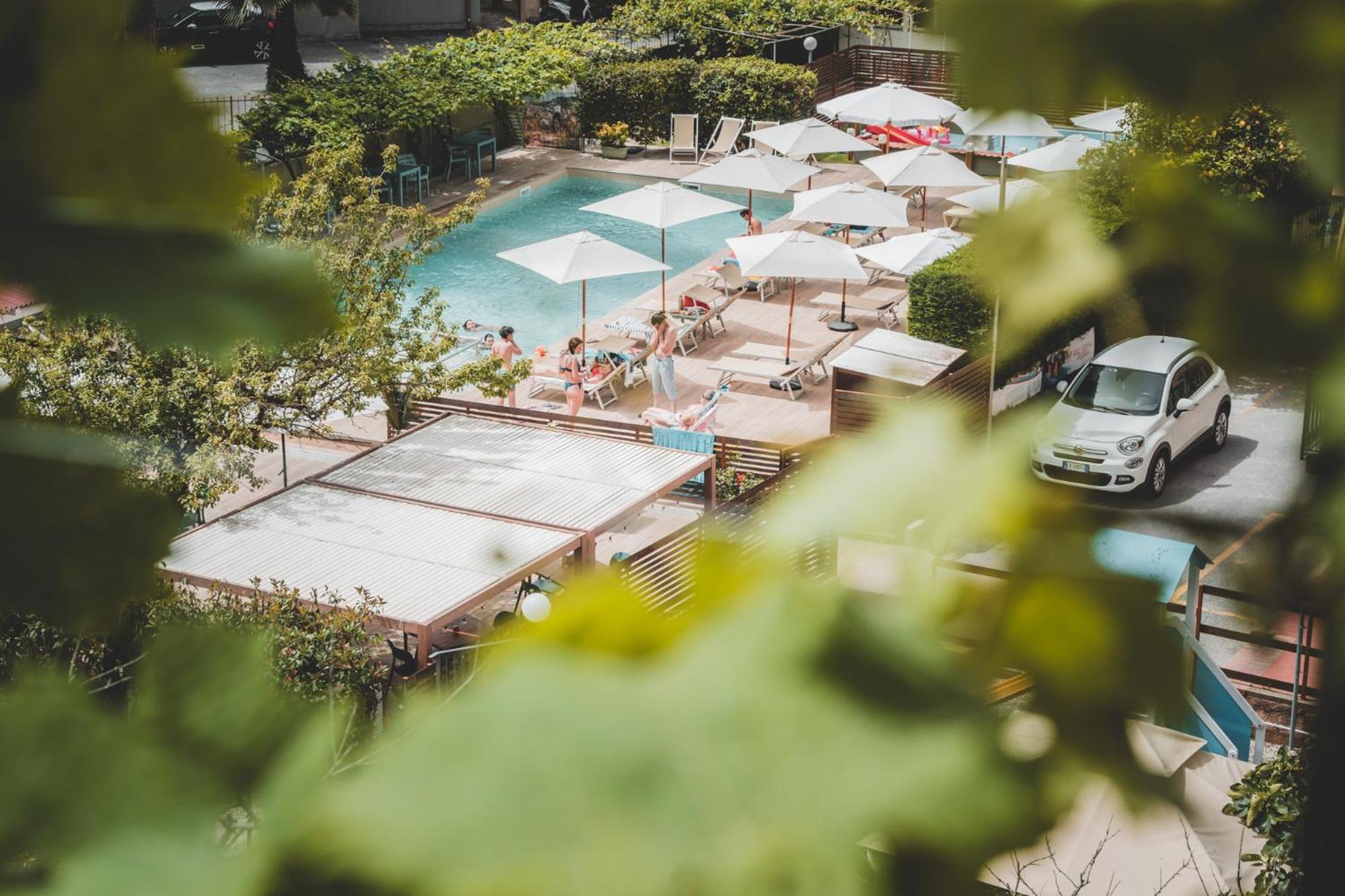 Residence Holidays ピエトラ・リーグレ エクステリア 写真