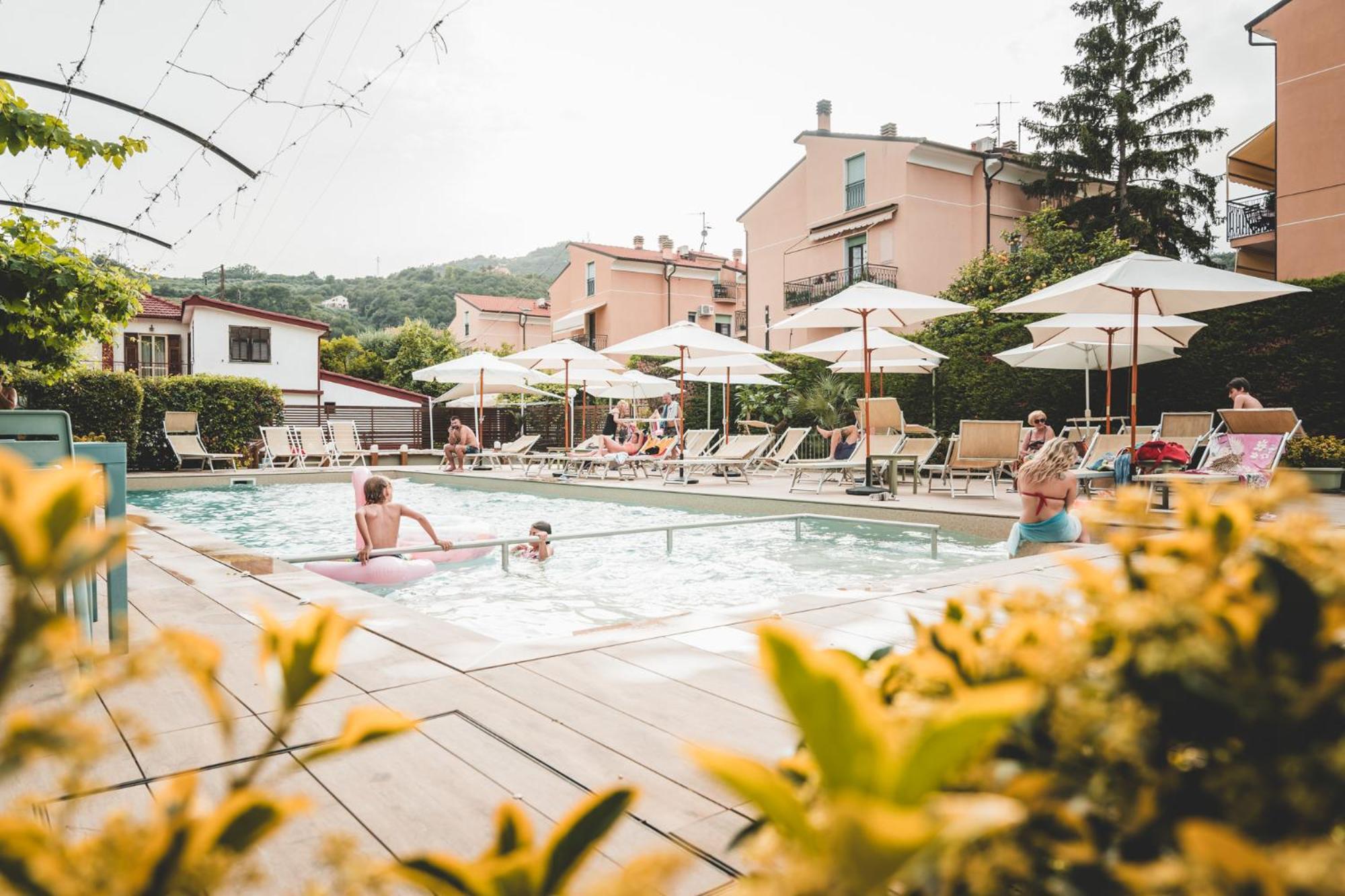 Residence Holidays ピエトラ・リーグレ エクステリア 写真