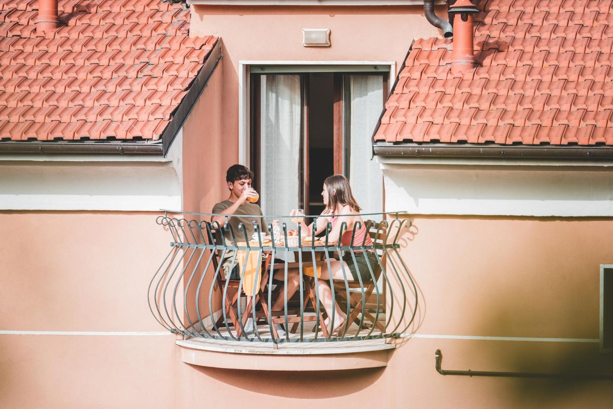 Residence Holidays ピエトラ・リーグレ エクステリア 写真